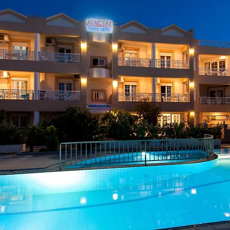 Sunrise Apartments Aparthotel